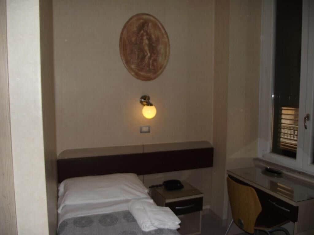 Hotel Elide Roma Ngoại thất bức ảnh